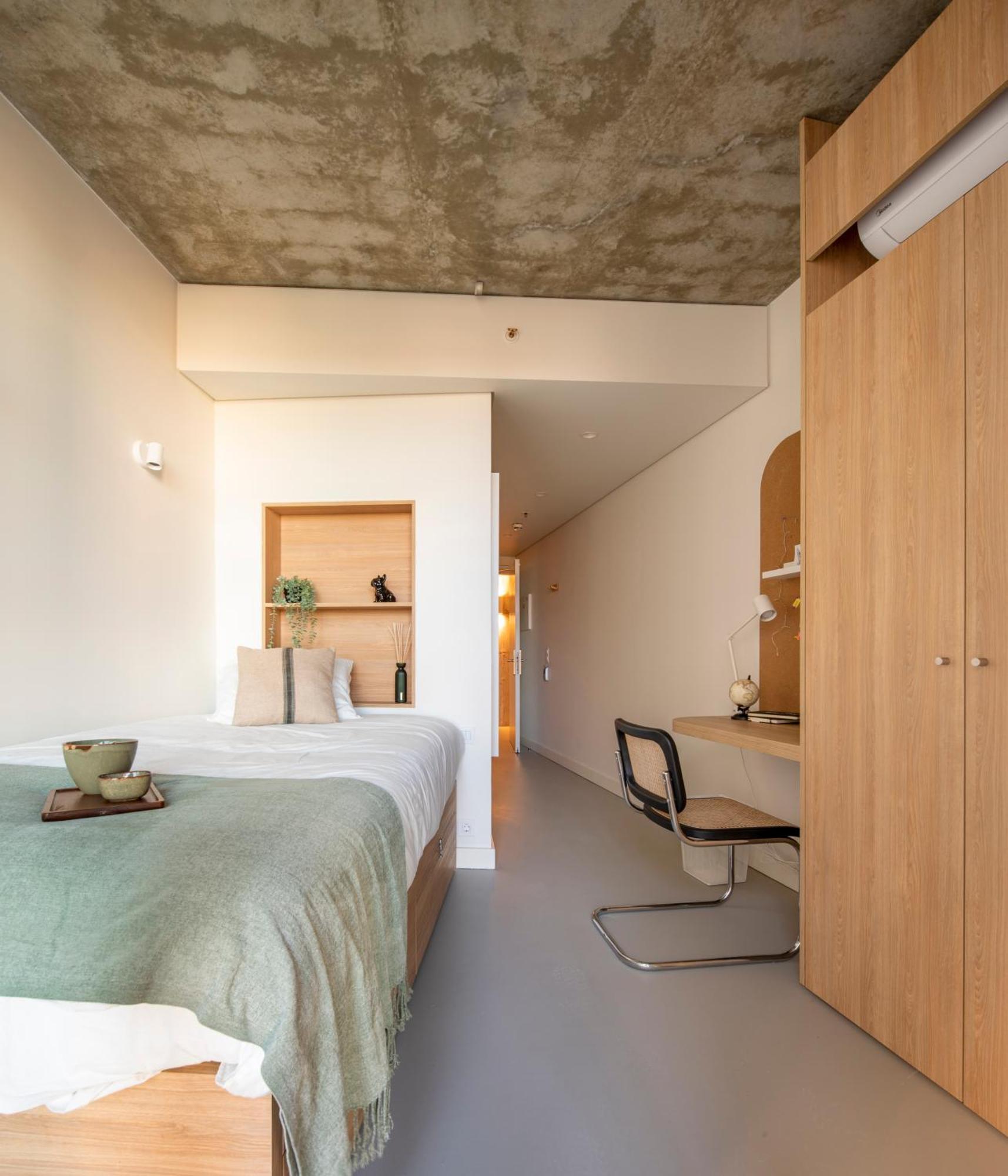 Micampus Porto Tower Student Residence Екстериор снимка
