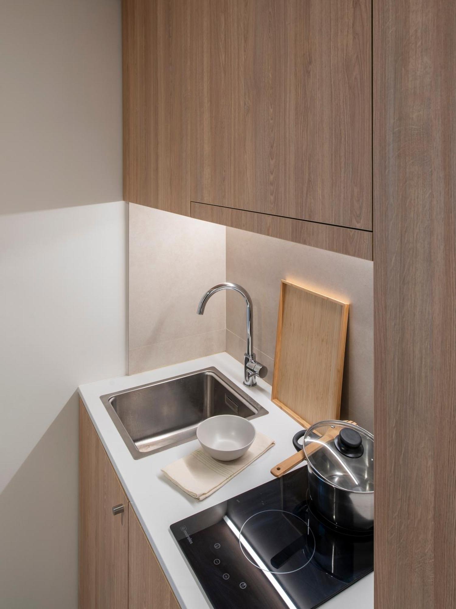 Micampus Porto Tower Student Residence Екстериор снимка