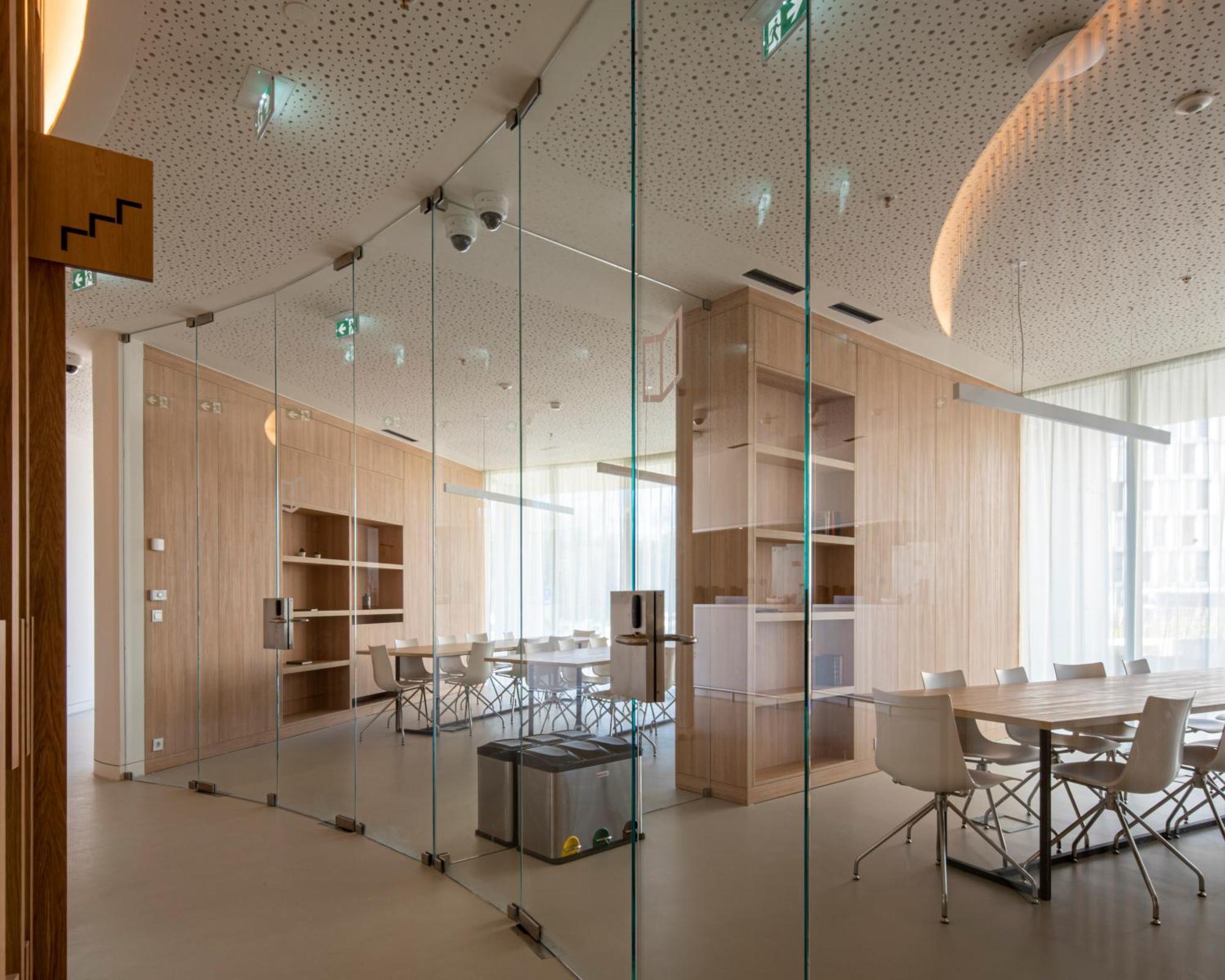 Micampus Porto Tower Student Residence Екстериор снимка